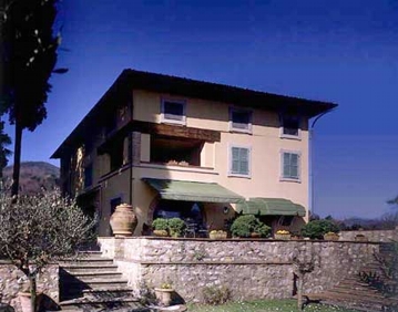 VisitsItaly.com - Tuscany - Villas, houses and apartments to rent