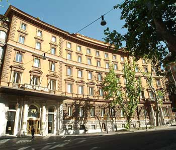 VisitsItaly.com - Welcome to Hotel Majestic, Via Veneto, Rome